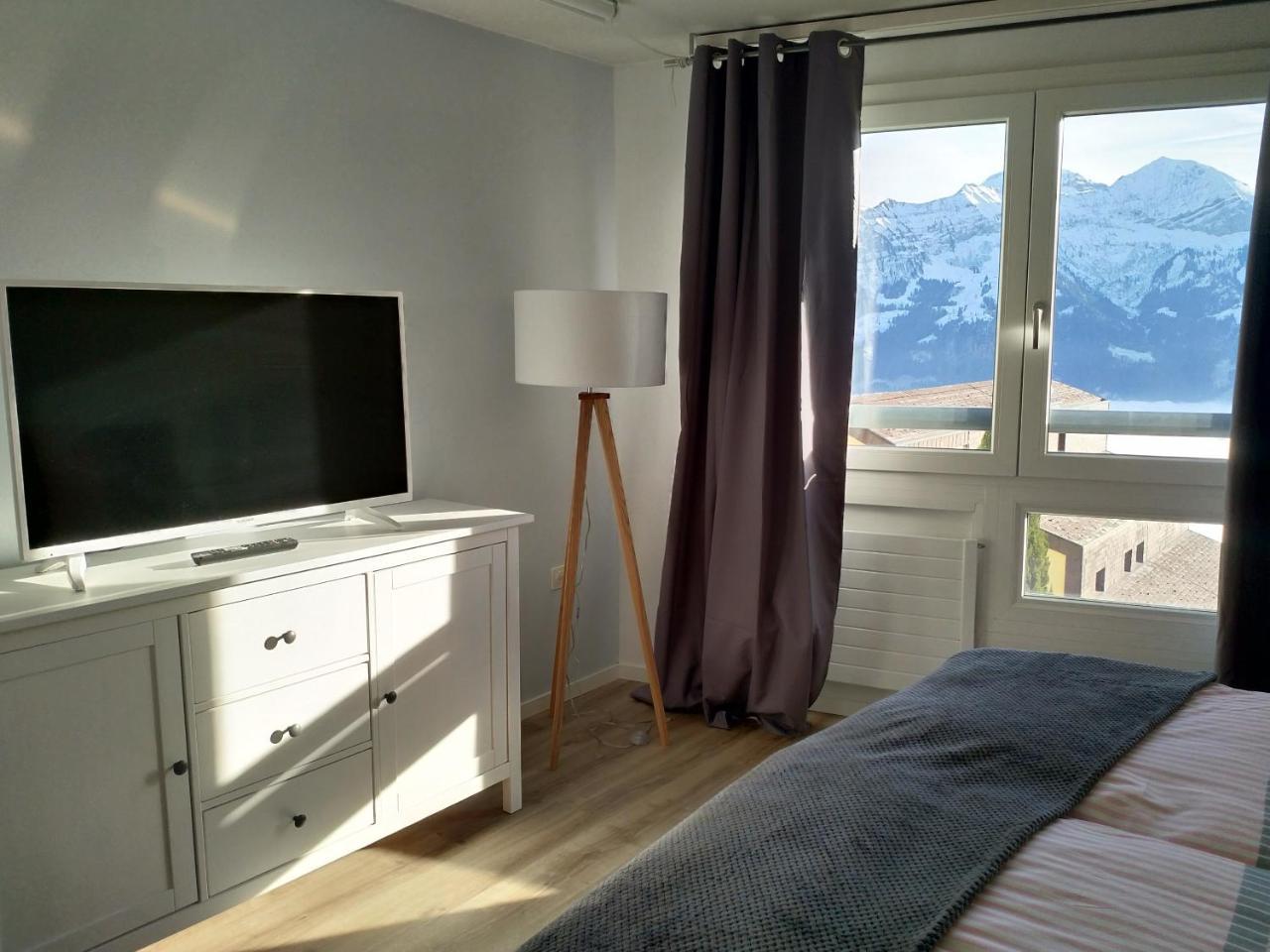 Swiss Seeblick Apartment Mit Hotelanbindung Beatenberg Extérieur photo
