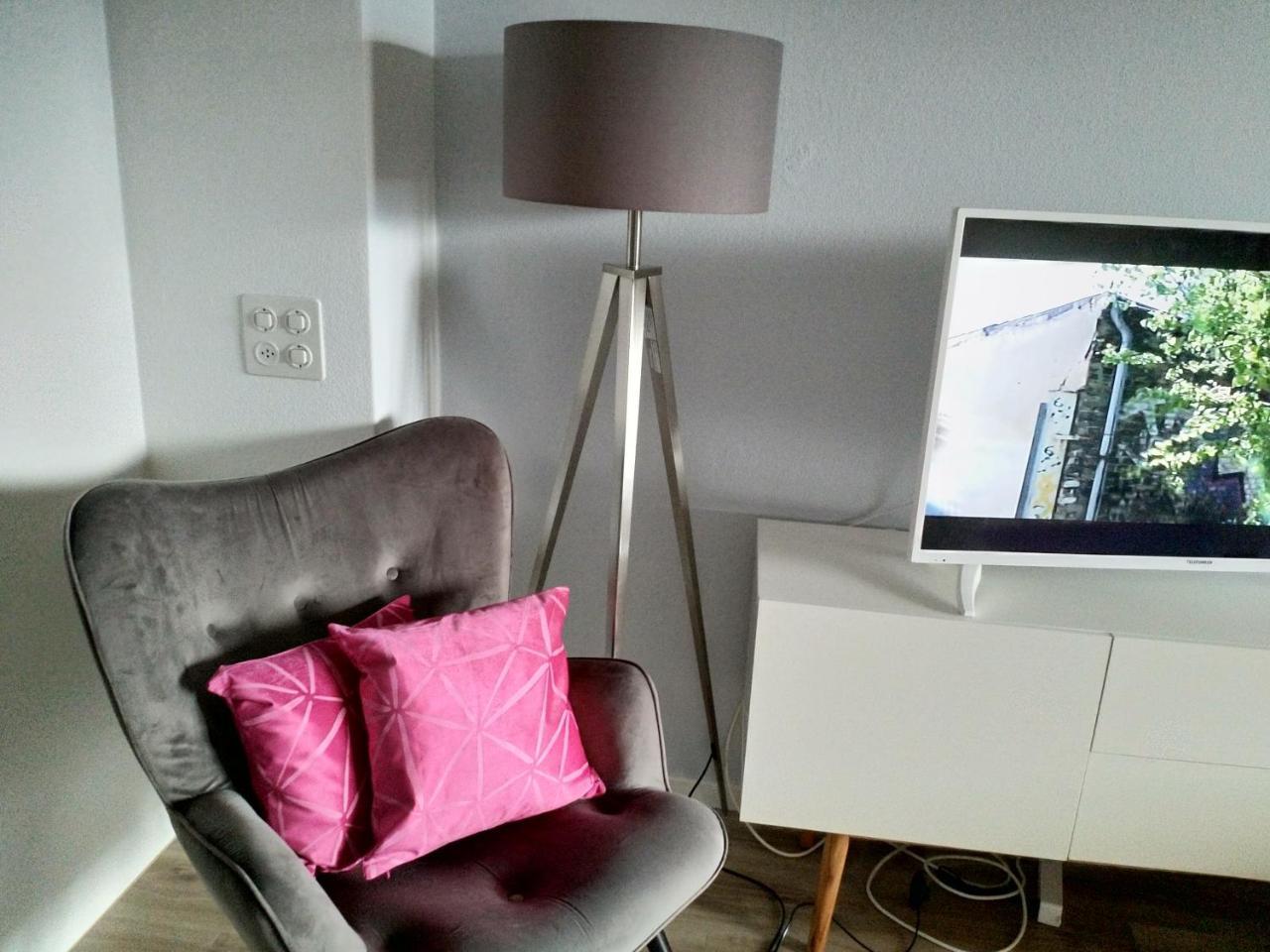 Swiss Seeblick Apartment Mit Hotelanbindung Beatenberg Extérieur photo