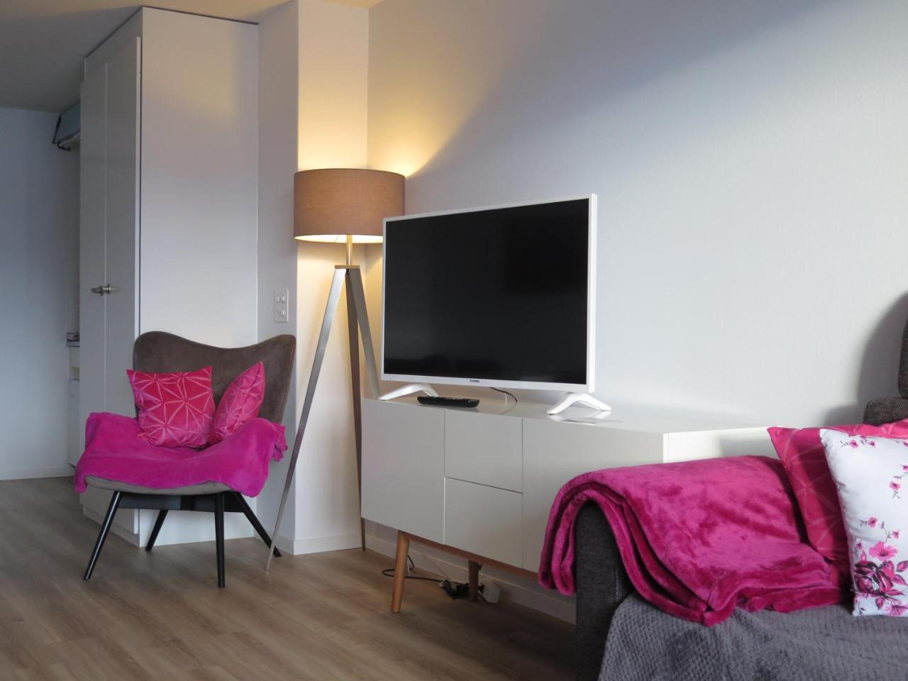 Swiss Seeblick Apartment Mit Hotelanbindung Beatenberg Extérieur photo